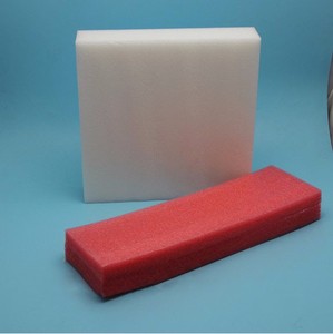 แผ่นพลาสติกอีพีอีมีความยืดหยุ่นปกป้องหมอนอิงถาดโฟมแบบกันน้ำสั่งทำได้เป็นมิตรต่อสิ่งแวดล้อม - Product Image 5