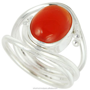 Anillo Clásico de Plata de Ley 925 Hecho a Mano con Gema de Coral de Corte Ovalado para Compromiso y Bodas de Mujer al por Mayor - Product Image 1