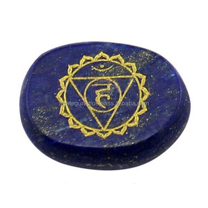 Lapis Lazuli Palm Pierre d'or Sanskrit Gravé Mot - Product Image 1