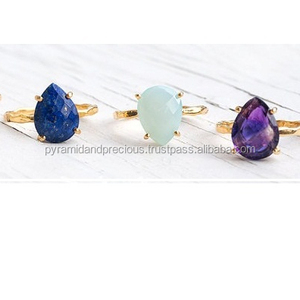 Anillo Elegante para Mujer, Chapado en Oro, Plata de Ley 925, con Gema Semipreciosa en Corte Pera y Engaste de Garras, Ideal para Regalos y Fiestas - Product Image 1