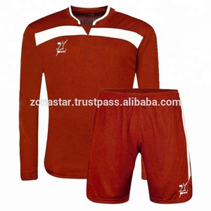Uniformes de fútbol de manga larga de alta calidad personalizables con visualización del nombre del equipo - Product Image 6