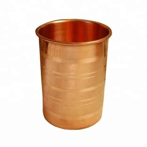Cilindro de cobre vaso de agua con diseño único - Product Image 1