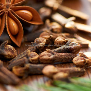 น้ำมันหอมระเหยใบกานพลูธรรมชาติ100% (Syzygium aromaticum) -น้ำมันสมุนไพรต่อต้านแบคทีเรีย - Product Image 2