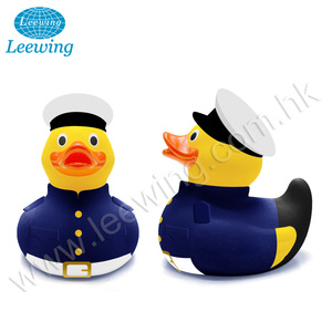 ของเล่นพลาสติก PVC ไวนิลสำหรับเด็ก,ตุ๊กตากัปตันเรือทะเลพิมพ์ลายเป็ดยางสีเหลืองกำหนดได้เอง - Product Image 3