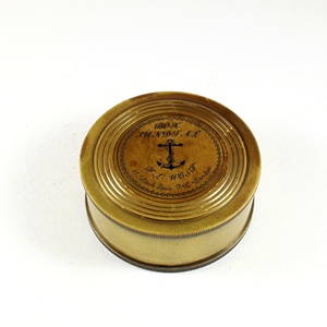 เข็มทิศทองเหลืองแบบดั้งเดิมดั้งเดิมที่ใช้ในการเดินเรือน้ำหนักแบบดรัมพร้อมกล่องหนังวัสดุโลหะอัลลอยคาลิรอนยุโรป - Product Image 2