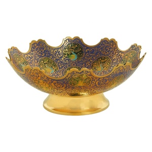 Cuenco decorativo de latón plateado hecho a mano, con diseños en relieve, fabricante al por mayor, regalo de Metal y artesanías - Product Image 1
