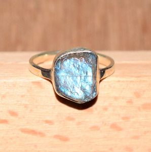 คุณภาพดีอินเทรนด์แฮนด์เมดอัญมณีเงินสเตอร์ลิงรอบแหวนลาบราดอร์สําหรับผู้หญิงดูสง่างาม - Product Image 5