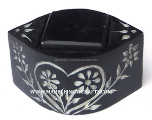 Porte-bougie en pierre ollaire, design élégant, noir - Product Image 1