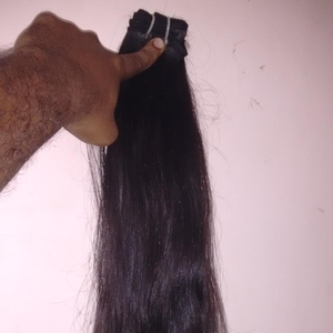 Cabello humano real sin procesar de trama de pelo indio rizado virgen natural con estilo de rizo italiano y color auténtico - Product Image 1