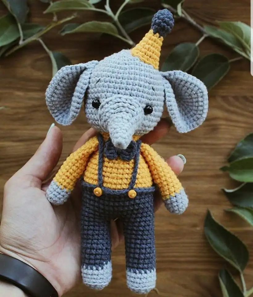 मजेदार पार्टी हाथी क्रिसमस उपहार Crochet खिलौने हस्तनिर्मित खिलौने
