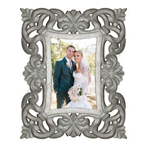 Cadre photo en bois MDF sculpté à la main de manière exquise pour la décoration de la maison et du bureau Cadre photo en bois durable au prix de gros - Product Image 1