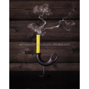 Bougeoir en métal design en fonte avec finition noire Décor de table intérieur élégant pour maisons modernes - Product Image 4