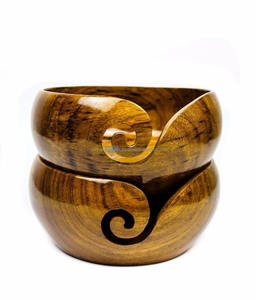 Cuenco de almacenamiento de hilo de madera hecho a mano, con agujeros tallados y taladros, accesorios de ganchillo de punto - Product Image 3