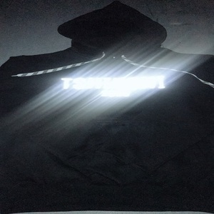 Sudadera con capucha reflectante de 3m con estampado personalizado para hombre, diseño de patrón sólido con forro impermeable, característica de talla grande - Product Image 3