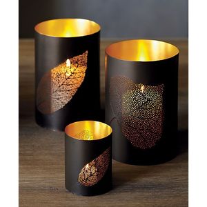 Portavelas de Pilar Redondo de estilo tradicional hecho a mano en vidrio, cristal, cerámica, Metal para bodas, diseño inspirado en Navidad - Product Image 3