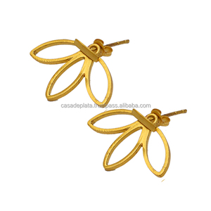 Pendiente de Plata de Ley 925, pendiente floral hecho a mano, pendiente de moda chapado en oro para fiesta de aniversario de boda. - Product Image 1