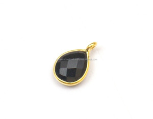Black Onyx Gemstone Pear Shape 18K Gold Plated Brass Jewelry Single Bail Conector de bisel hecho a mano - Product Image 3