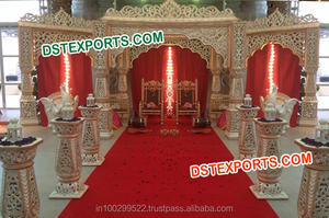 Mandap de mariage doré sculpté à la main en fibre Jali pour la décoration de mariage, sculptures dorées complexes, décoration d'événements WASHINGTON - Product Image 2