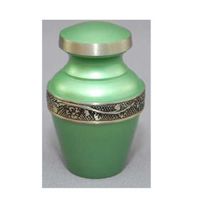 Vente chaude matériel métallique cendres crémation souvenir urnes avec étain fini plaine bande laiton crémation souvenir urnes - Product Image 4
