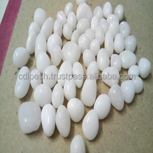 Adoquines y guijarros de piedra en bruto de cuarzo blanco natural al por mayor de gran tamaño para la decoración moderna del jardín del hogar y aplicaciones al aire libre - Product Image 6