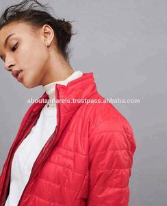 Chaqueta Acolchada Rosa de Diseño Personalizado para Mujer, Ajustada, Larga, con Capucha, Impermeable, Transpirable, con Decoración de Rayas Bordadas - Product Image 5