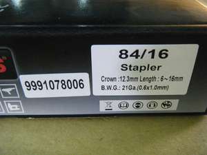 เครื่องเย็บลม APLUS 84/16, หัวเย็บ 12.3 มม., สำหรับงานเฟอร์นิเจอร์, แบบกดสองปุ่ม, ใส่กระสุนด้านล่าง, ท่อระบายอากาศด้านล่าง - Product Image 2