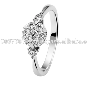 Anillos de Compromiso de Diamantes con Engaste Pavé y Corte Brillante Redondo en Oro Blanco de 10, 14 y 18 Quilates para Uso Unisex en la Oficina - Product Image 2