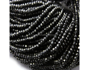 Perles en vrac rondes à facettes en spinelle noire naturelle de haute qualité pour la fabrication de bijoux et de bracelets 1 brin - Product Image 2