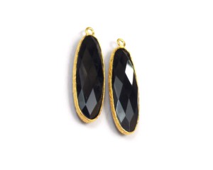 ทำด้วยมือสีดำพลอยนิลที่มีการชุบทองรูปไข่เหลี่ยมเพชรพลอยสำหรับทำเครื่องประดับทำของขวัญให้กับเธอ - Product Image 1