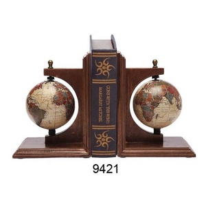 Fabricant Indien Et Exportateurs De Globe Nautique En Laiton En Bois Serre-Livres Paire Pour La Maison Et L'hôtel Cadeaux Décoratifs À Vendre - Product Image 1