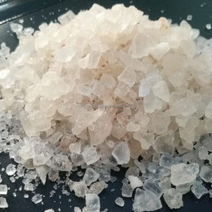 Sal de Roca de Grado Industrial de Grado Alimenticio (Cloruro de Sodio NaCl) para Derretir Nieve y Aplicaciones de Sal para Carreteras - Product Image 1