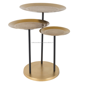 Table basse ronde en métal moderne à 3 plateaux Nouveau design personnel Tables basses d'affichage à base unique en métal - Product Image 1