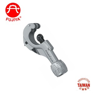 Outils de coupe de tubes de climatisation en alliage d'aluminium Fujiya TC-105 de qualité industrielle argentés, coupe-tubes de réfrigération de 3 à 35 mm - Product Image 2