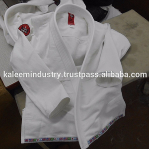 Kimono de judo |   Kimono de judo du Pakistan |   Vêtements d'arts martiaux brodés unisexes pour adultes - Product Image 2