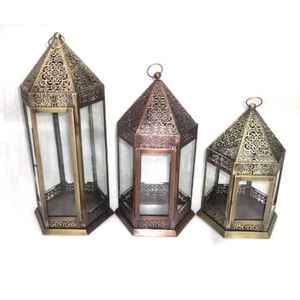 Latest New Design Filigree Iron <b>Candle</b> Lantern with Glass for Home Decoration - Product Image 4