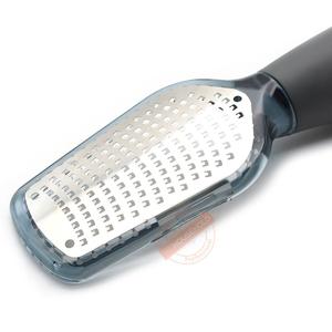 <span class=keywords><strong>Râpe</strong></span> <span class=keywords><strong>à</strong></span> <span class=keywords><strong>fromage</strong></span> de cuisine au design nouveau avec poignée en TPR - Product Image 2