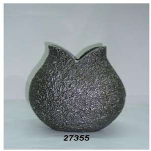 Vase à fleurs en aluminium poli de designer moderne pour la décoration de la maison Vase de sol par le fabricant - Product Image 2