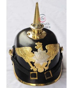 Casco bávaro prusiano medieval con accesorios de latón de cuero de ágata alemana Pickelhaube-Artesanías de cuero hechas a mano - Product Image 1