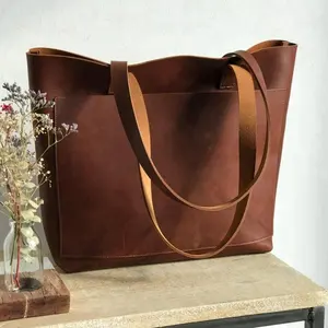 Tan / Cognac Lederen Draagtas Met Grote Buiten Pocket, Medium Brown Bag, Handgemaakte, AV-0025