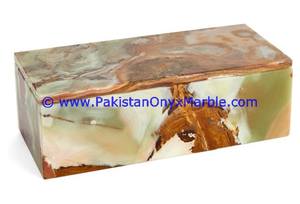 Petite boîte sculptée en onyx/jade/marbre - Product Image 5