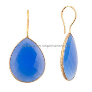 Boucles d'oreilles en argent sterling 925 faites à la main en calcédoine bleue pour les fêtes de mariage ou les cadeaux - Product Image 1