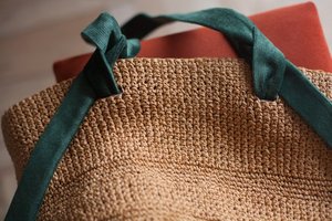 Bolso de rafia de punto vintage con cierre de cremallera, correas de forro de algodón, accesorio de mango elegante - Product Image 6