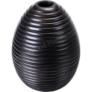 Florero de madera negro de angustia de nuevo estilo, mesa decorativa hecha a mano única para el hogar, flor tallada en madera, exportación directa del fabricante - Product Image 1