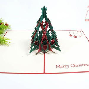 การ์ดป๊อปอัพงานฝีมือสวยงาม 3 มิติ รูปต้นสนสีเขียว การ์ดคริสต์มาสแบบคิริกามิ ของชำร่วยงานแต่งงาน สำหรับเป็นของขวัญ วัสดุทำจากกระดาษคริสต์มาส - Product Image 1