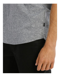 เสื้อยืดผู้ชายทรงโค้งผ้าเจอร์ซีย์ระบายอากาศไซส์ใหญ่พิเศษ - Product Image 4