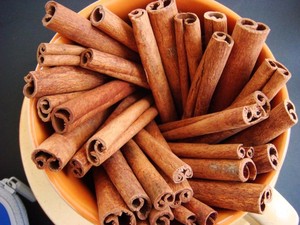 Premium % 85% 90% Roll Cassia Stick Cigar Cinnamon Cigarette Cassia 80 Hight Quality. - Product Image 3