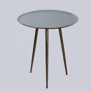 Table basse marocaine en laiton antique, tables basses rondes à 3 pieds, table basse en laiton avec plateau gris - Product Image 1