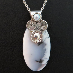 Collar con Colgante de Plata de Ley con Ópalo Dendrítico Azul y Perla de Alta Calidad, Joyería Única para Niñas y Mujeres - Product Image 2