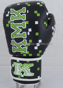 Gants de boxe en cuir PU avec logo personnalisé de haute qualité pour adultes hommes femmes enfants dans les tailles 12oz & 16oz Mini gants de boxe bon marché - Product Image 4