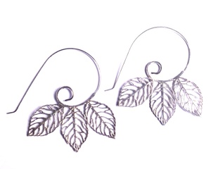 Boucles d'oreilles en spirale en laiton en forme de feuille plaqué argent Artisan Design cerceau de diamant de poire pour les fêtes mariages Festivals idées cadeaux - Product Image 4